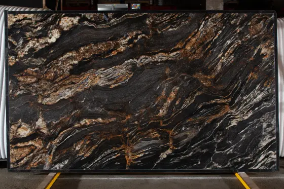 Scalla Naturale — Magma Gold