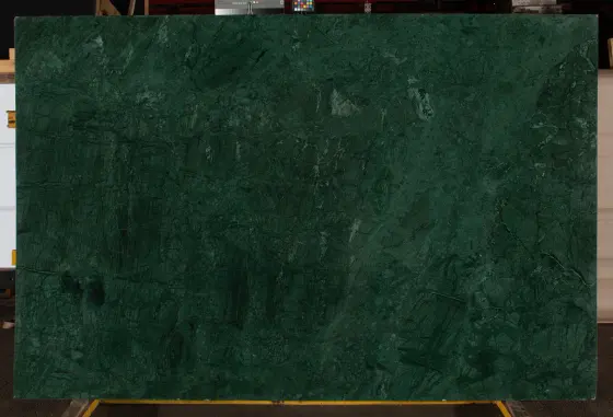 Scalla Naturale — Verde Guatemala Polished