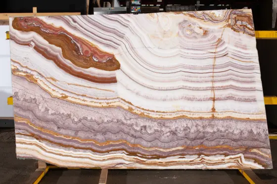 Scalla Naturale — Rainbow Onyx
