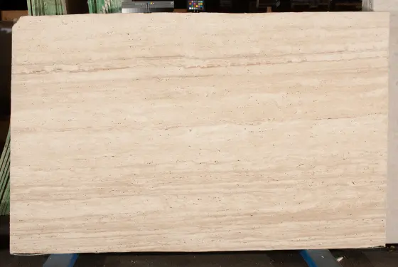 Scalla Naturale — Ivory Travertine Vc