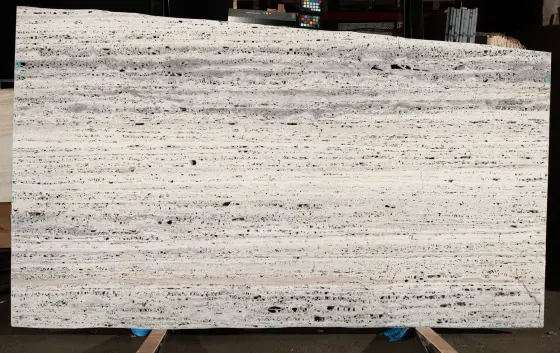 Scalla Naturale — Silver Travertine Незаповнений Шліфований